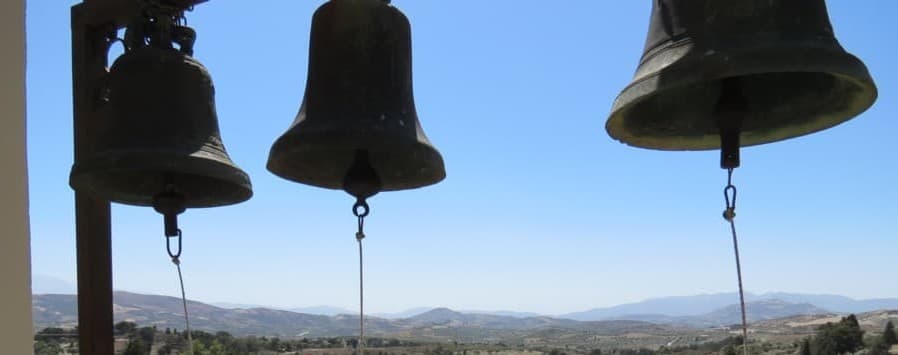 Колокола в монастыре